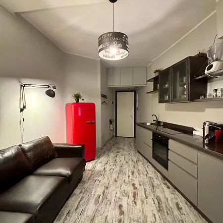 Apartman In Garibaldi Station And Self Check In 4 People *