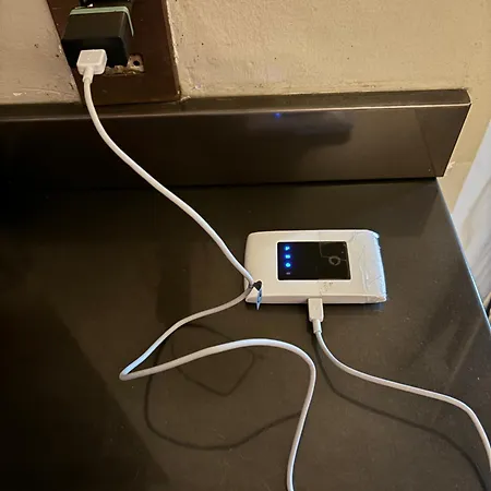 Apartman In Garibaldi Station And Self Check In 4 People